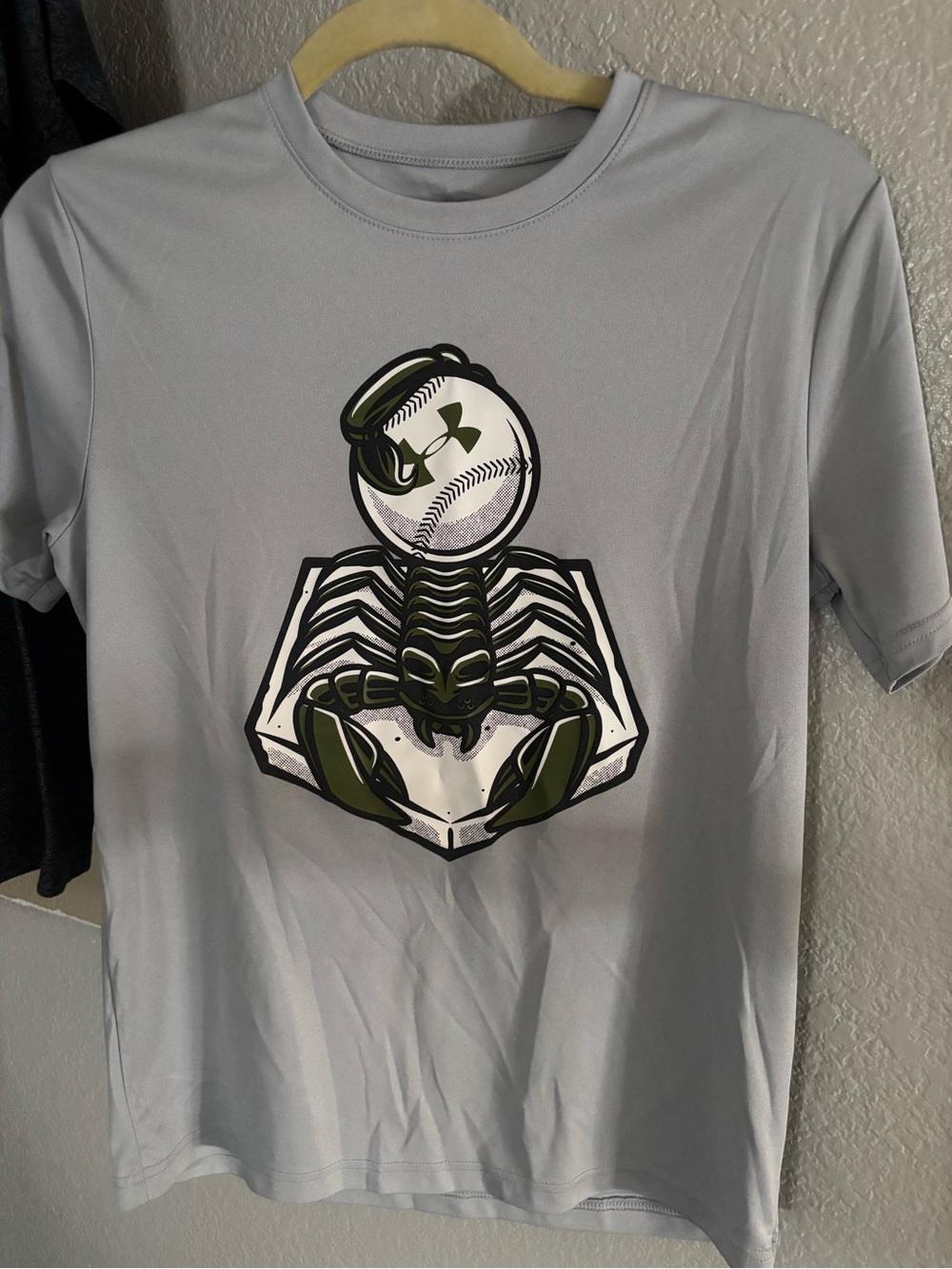 Under Armour Light Gray Tee with Olive Green Baseball Scorpion Graphic